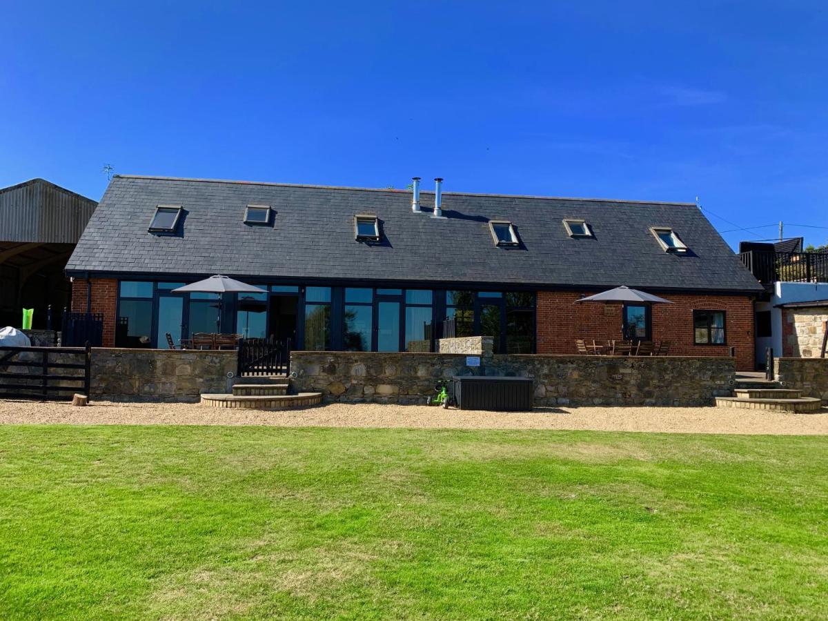 רייד Little Upton Farm Cottages מראה חיצוני תמונה