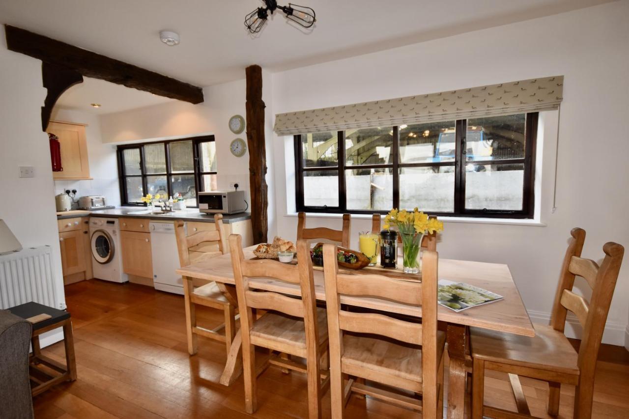 רייד Little Upton Farm Cottages מראה חיצוני תמונה